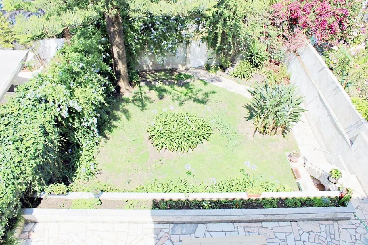 Villa Do Sol Carcavelos Beach House Hostel Carcavelos (Lisbon)